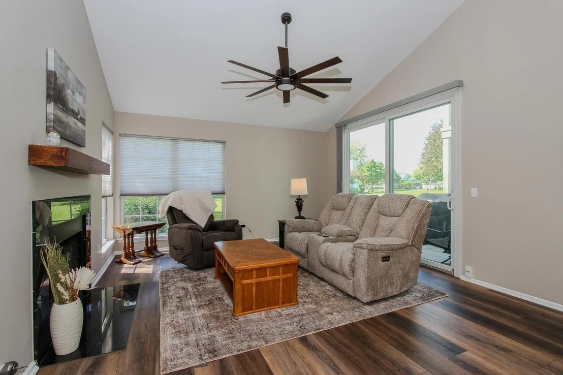 Photo of Unit 1 at 446 Cromwell Circle