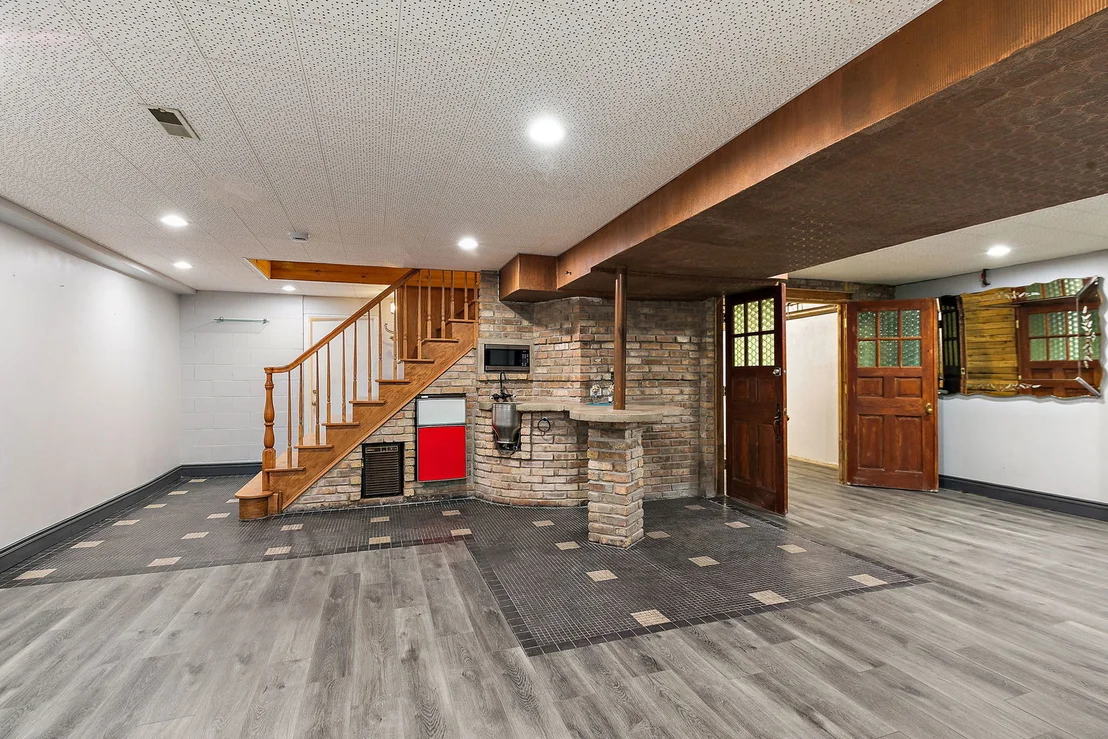 Photo of 1439 Blackhawk Drive