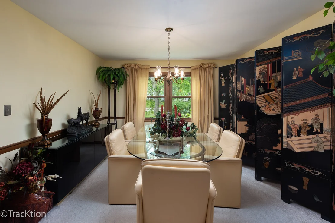 Photo of 1229 W Bauer Road