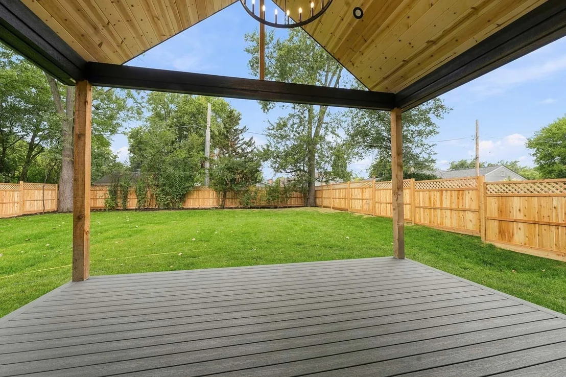 Photo of 810 Clover Court