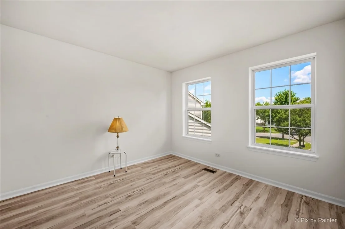 Photo of 2886 Camden Drive