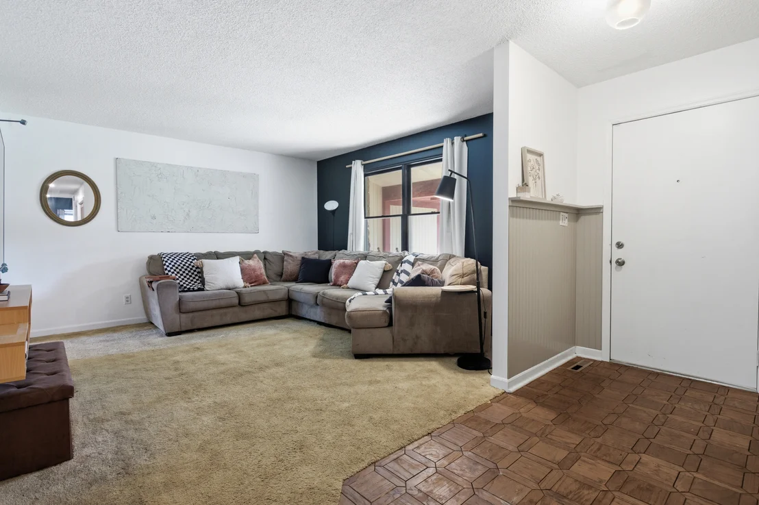 Photo of 2307 Boudreau Drive