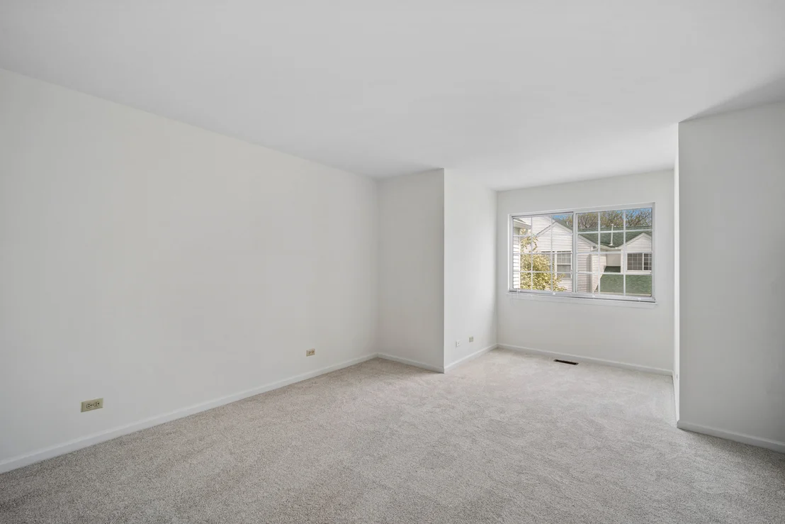 Photo of 103 Meadowbrook Lane