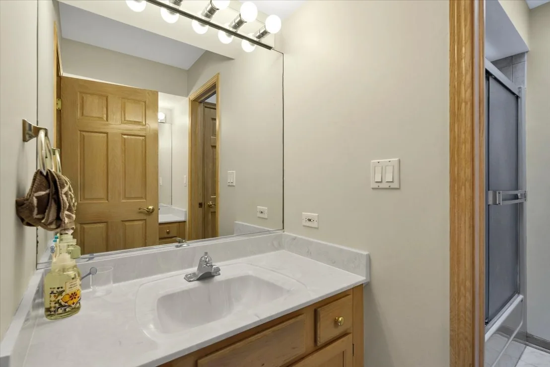 Photo of 1922 Deercrest Lane