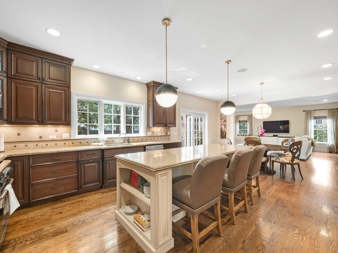 Photo of 2363 Larkdale Drive
