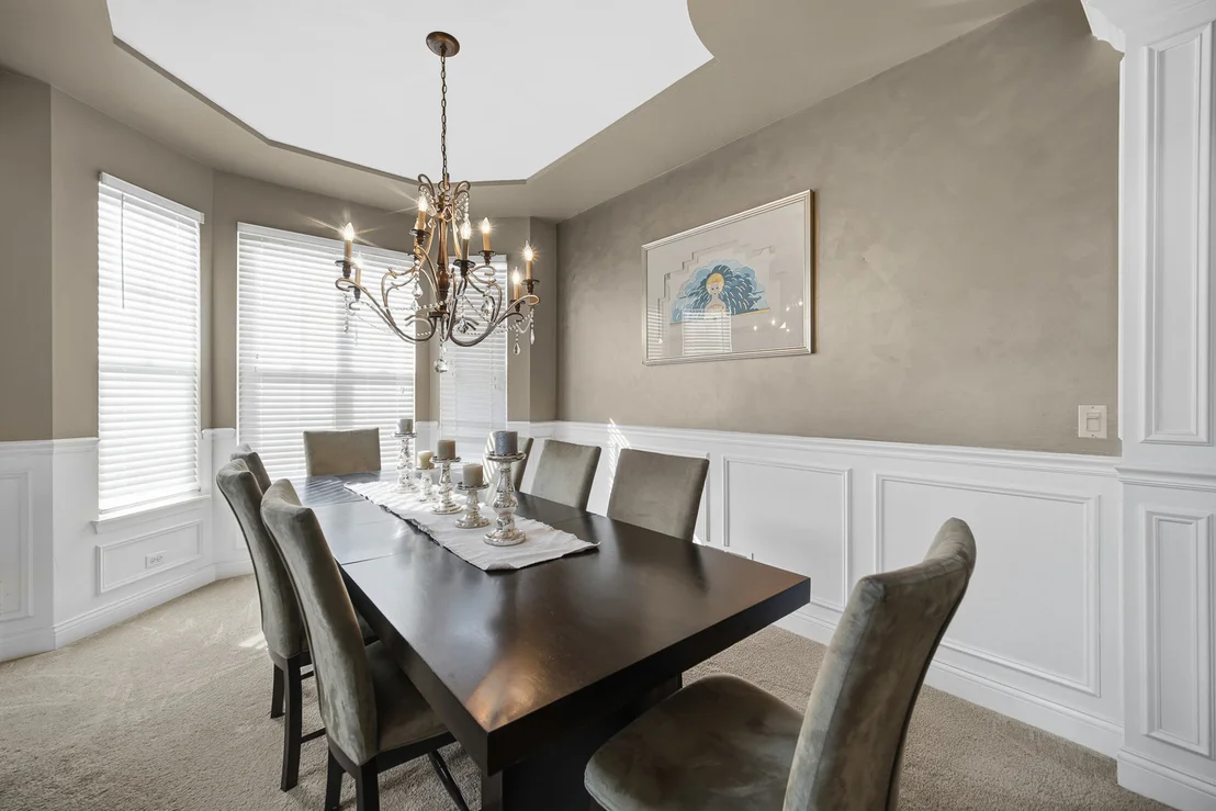 Photo of 385 Post Oak Circle