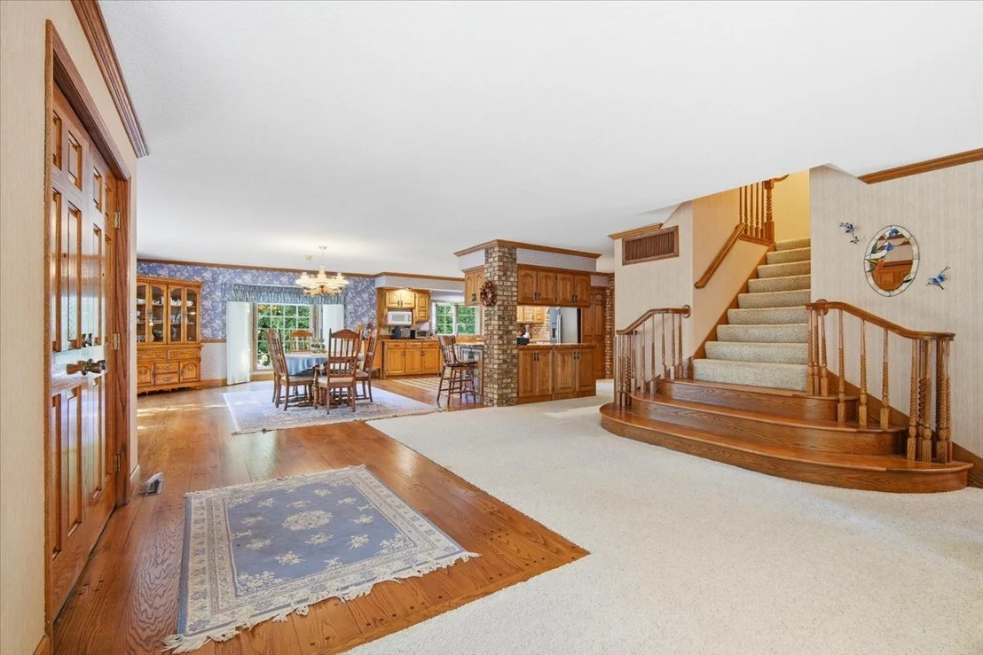 Photo of 2 Breckenridge Drive