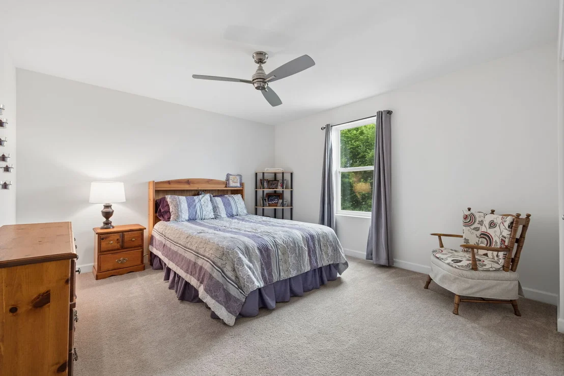 Photo of 903 Foxview Drive