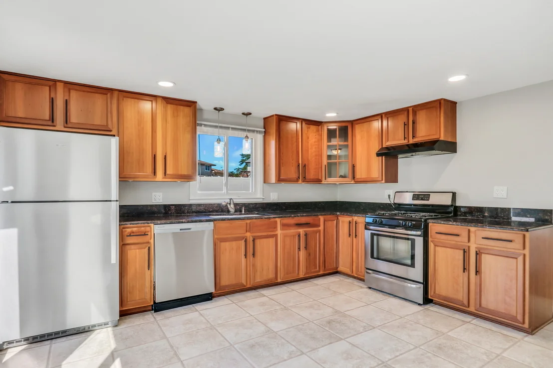 Photo of 1430 W Jo Ann Lane