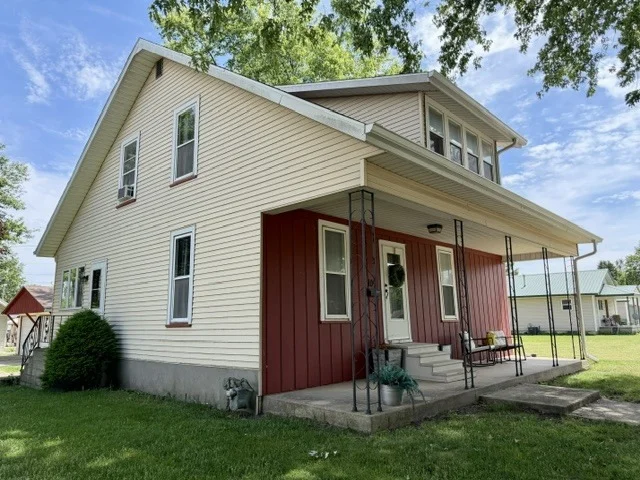 Photo of 109 4th Avenue