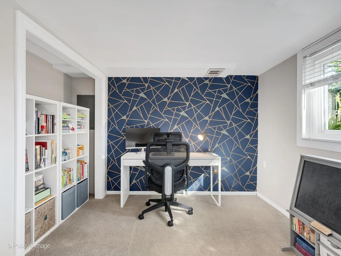 Photo of 715 Crest Street