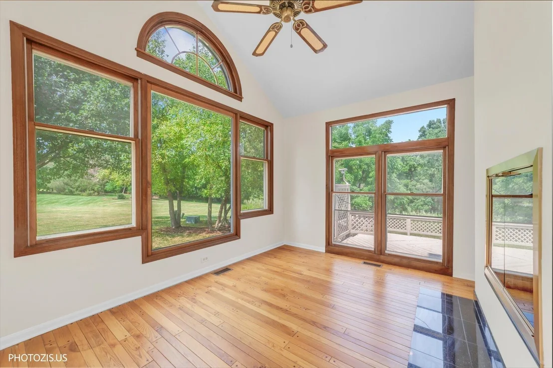 Photo of 970 Ponderosa Lane