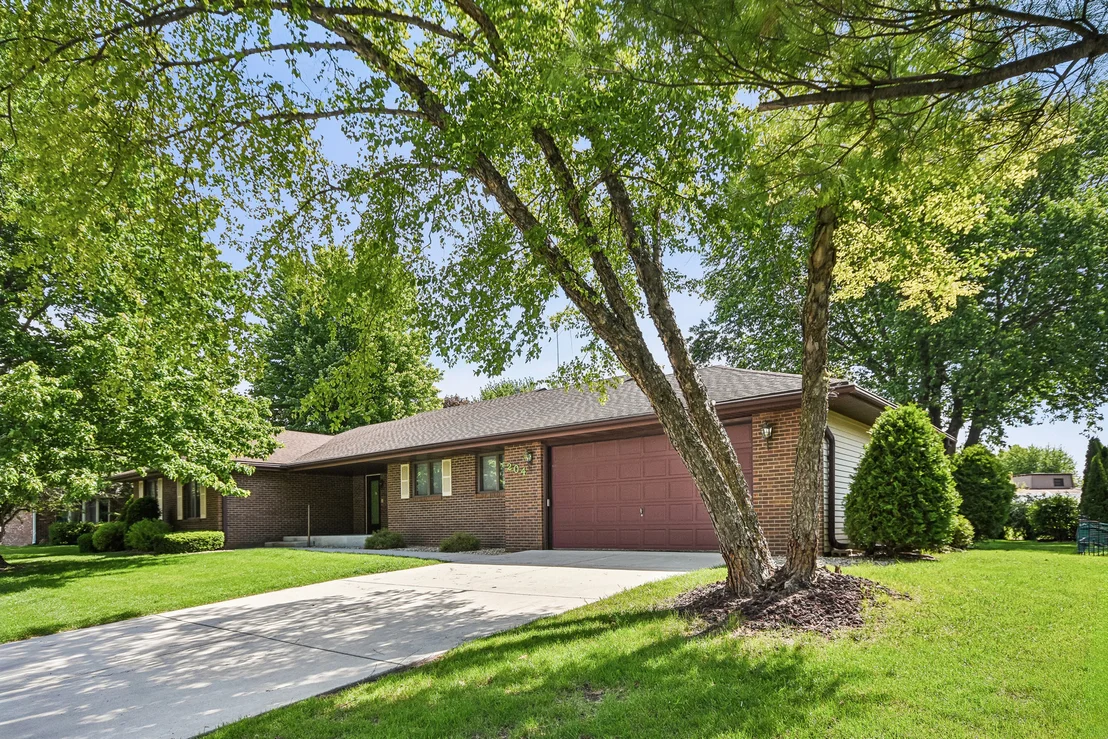 Photo of 204 Carriage Drive