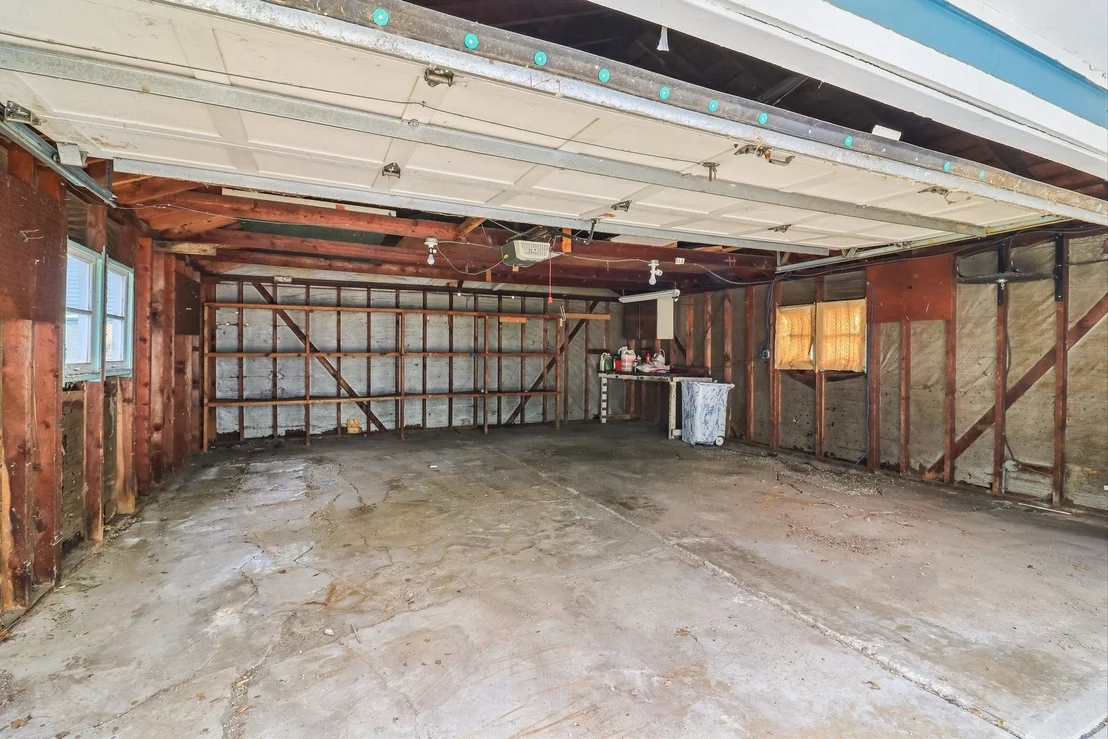 Photo of 2206 Hawk Lane