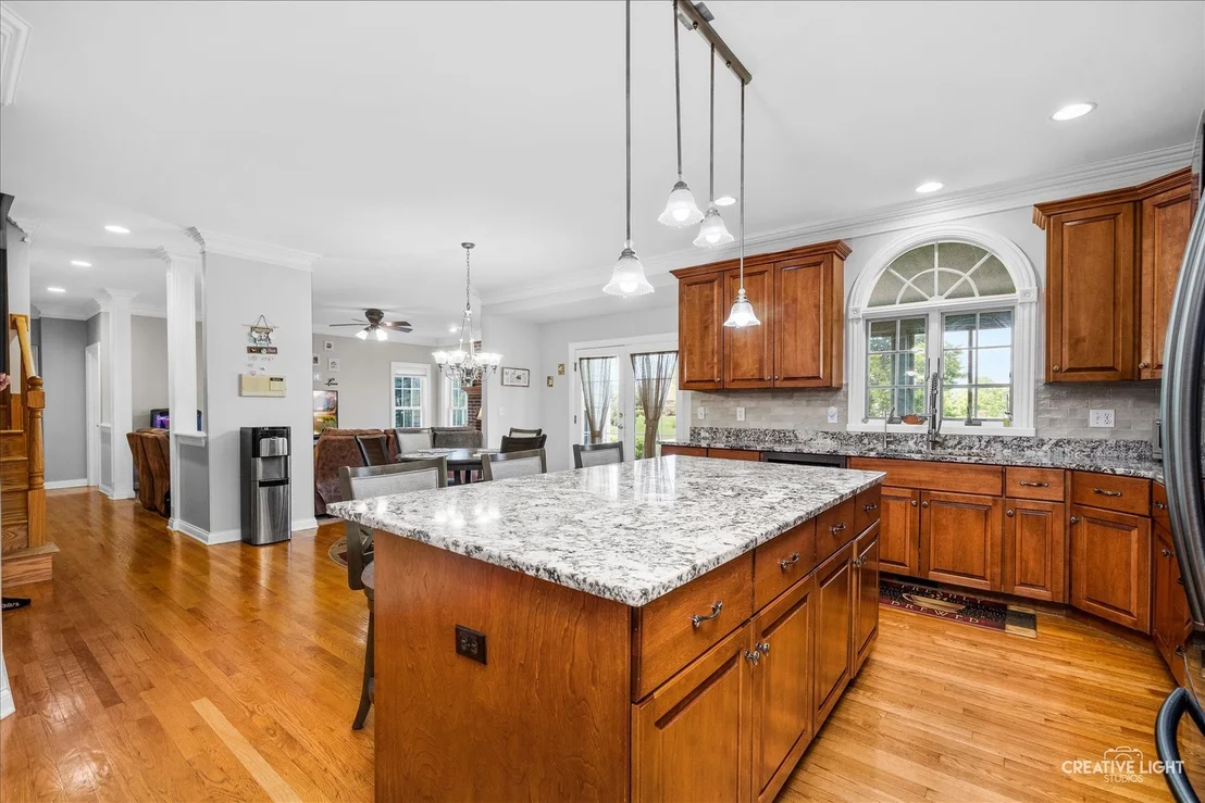 Photo of 40W850 Stonecrest Drive