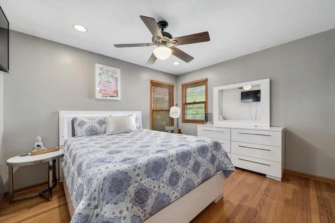 Photo of 5282 Galloway Drive