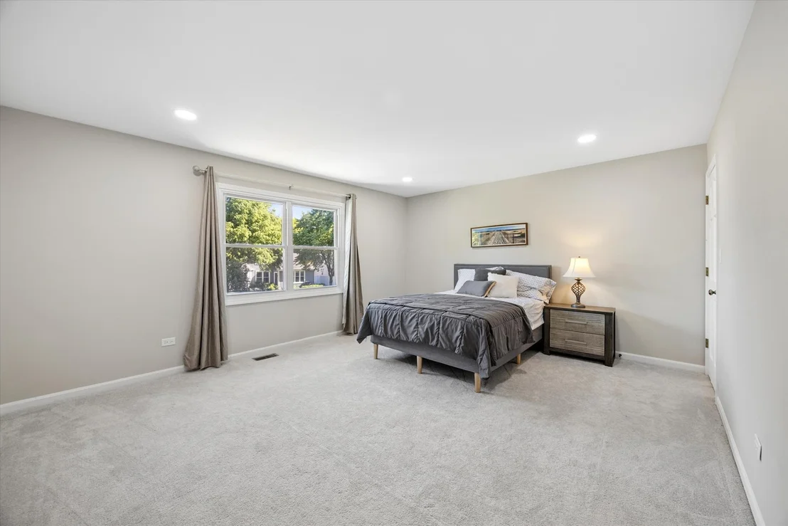 Photo of 1524 Oswego Road