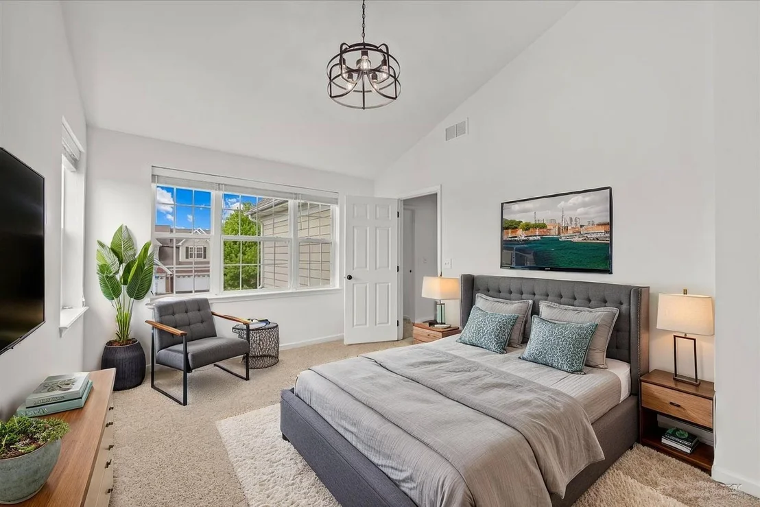 Photo of 1131 Falcon Ridge Drive