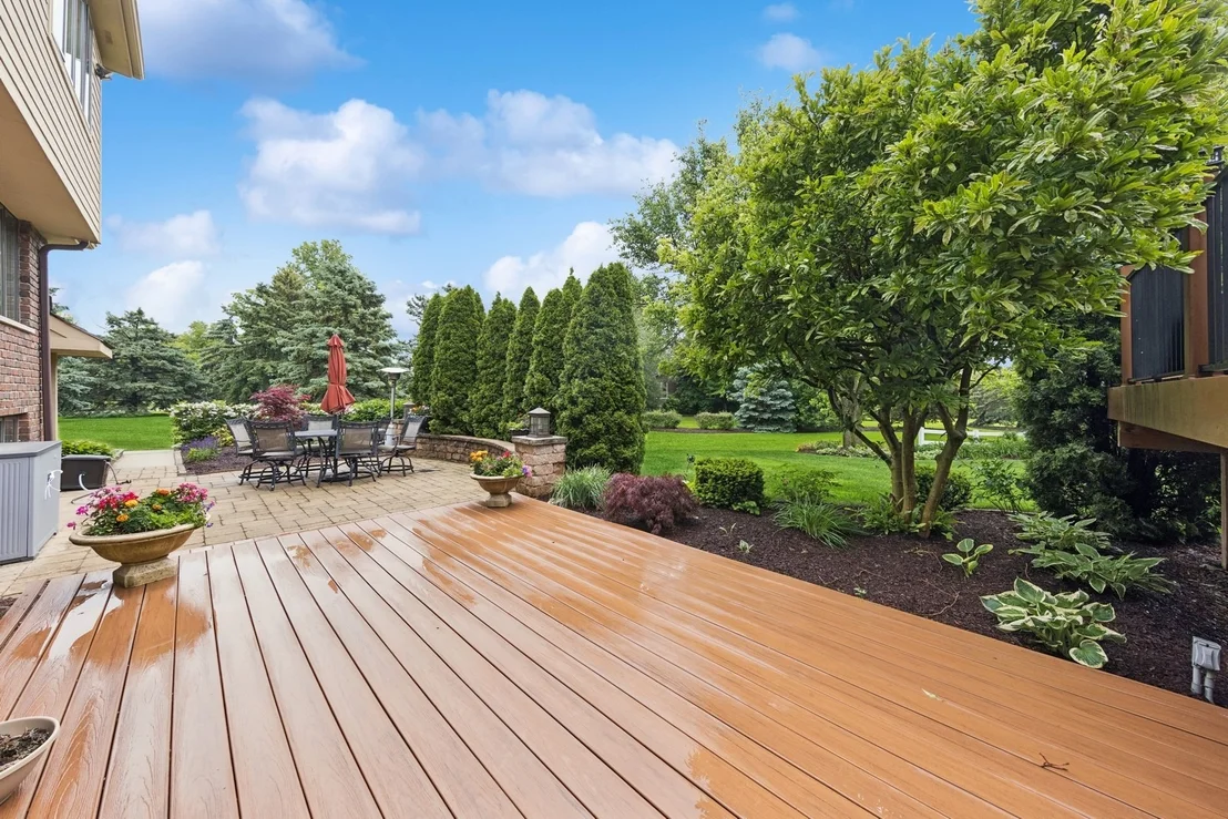 Photo of 8401 Golfview Drive