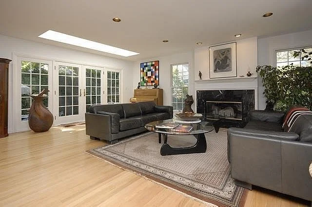 Photo of 330 CEDAR Street