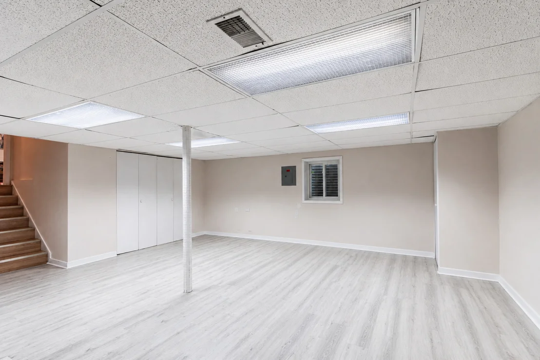 Photo of 600 Thompson Boulevard