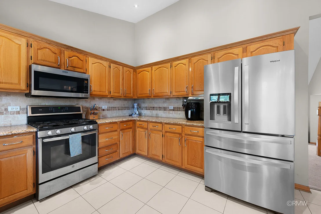 Photo of 1216 W Grove Street