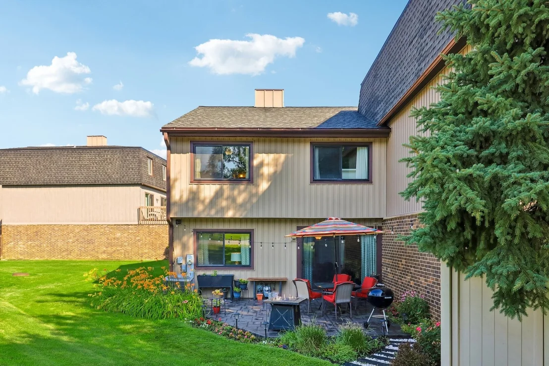 Photo of 739 High Ridge Road