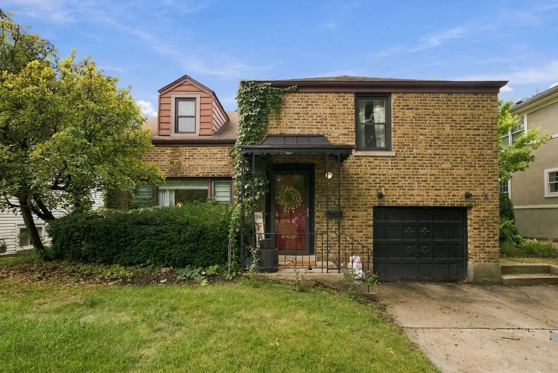 Photo of 390 Bartram Road