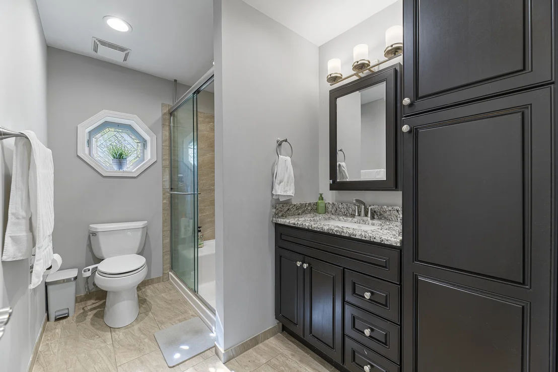 Photo of 9 N Waverly Place