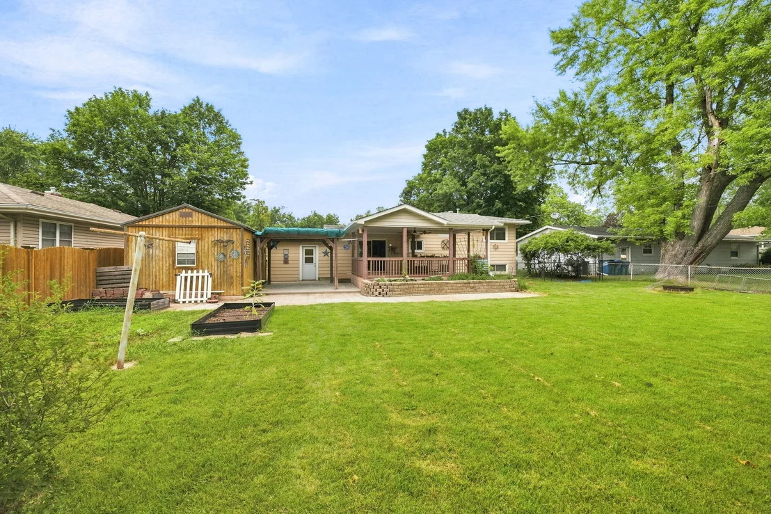 Photo of 415 Maple Drive