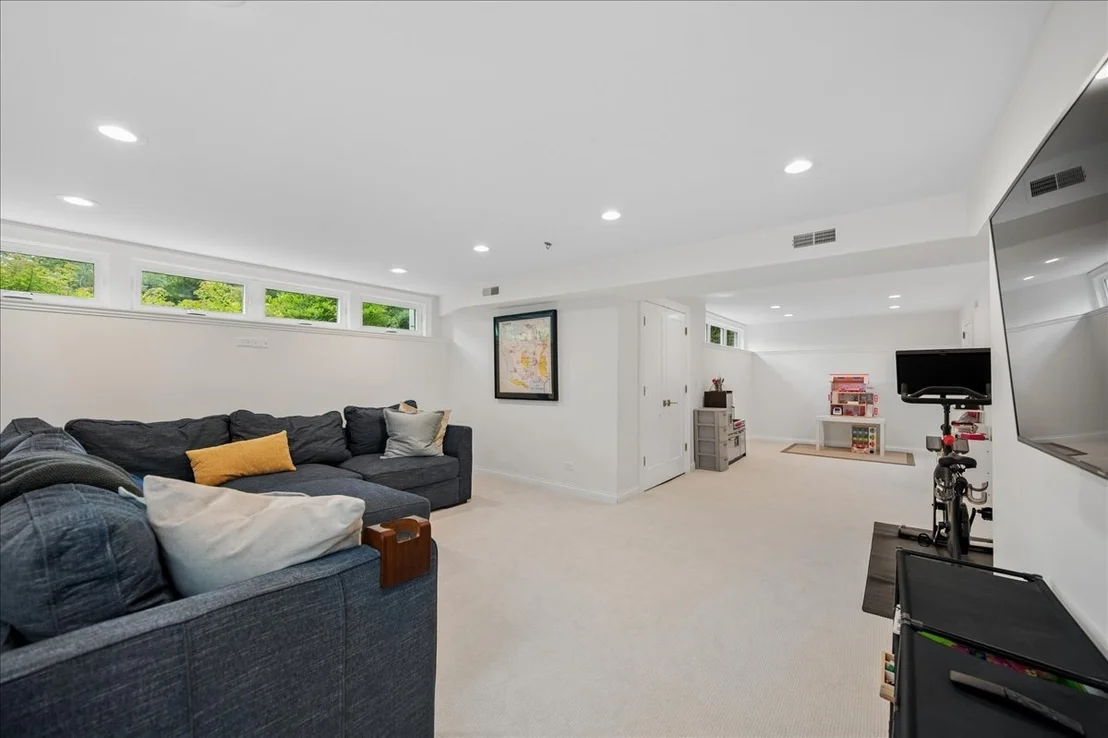 Photo of 792 Walden Road