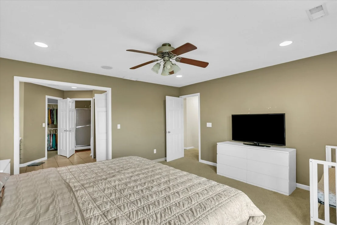 Photo of 800 Lavender Drive