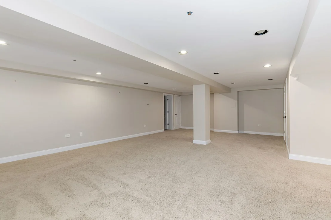 Photo of 2702 Oak Drive