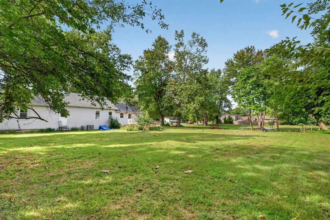Photo of 406 W 3rd Street