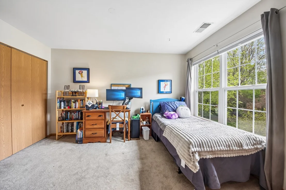 Photo of 612 Shakespeare Drive