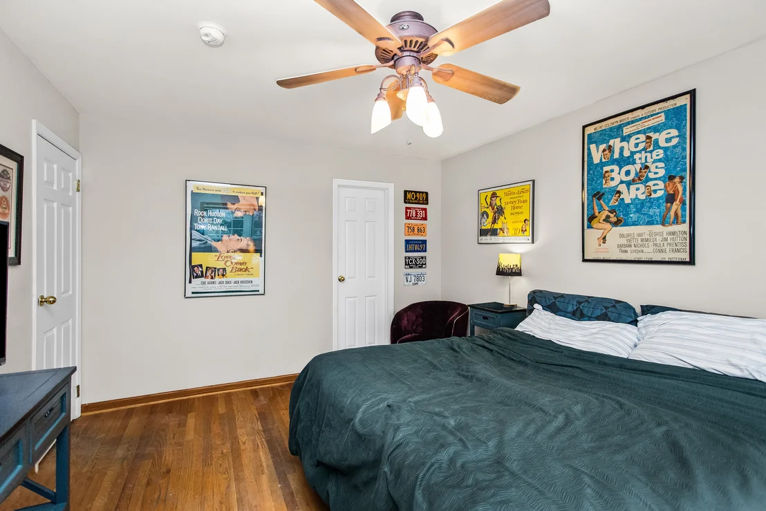 Photo of 543 LE PARC Circle