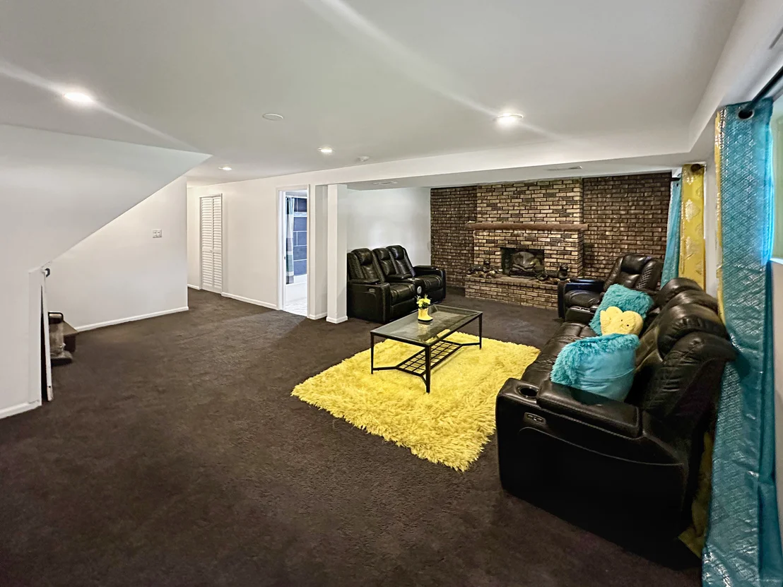 Photo of 74 Frances Lane