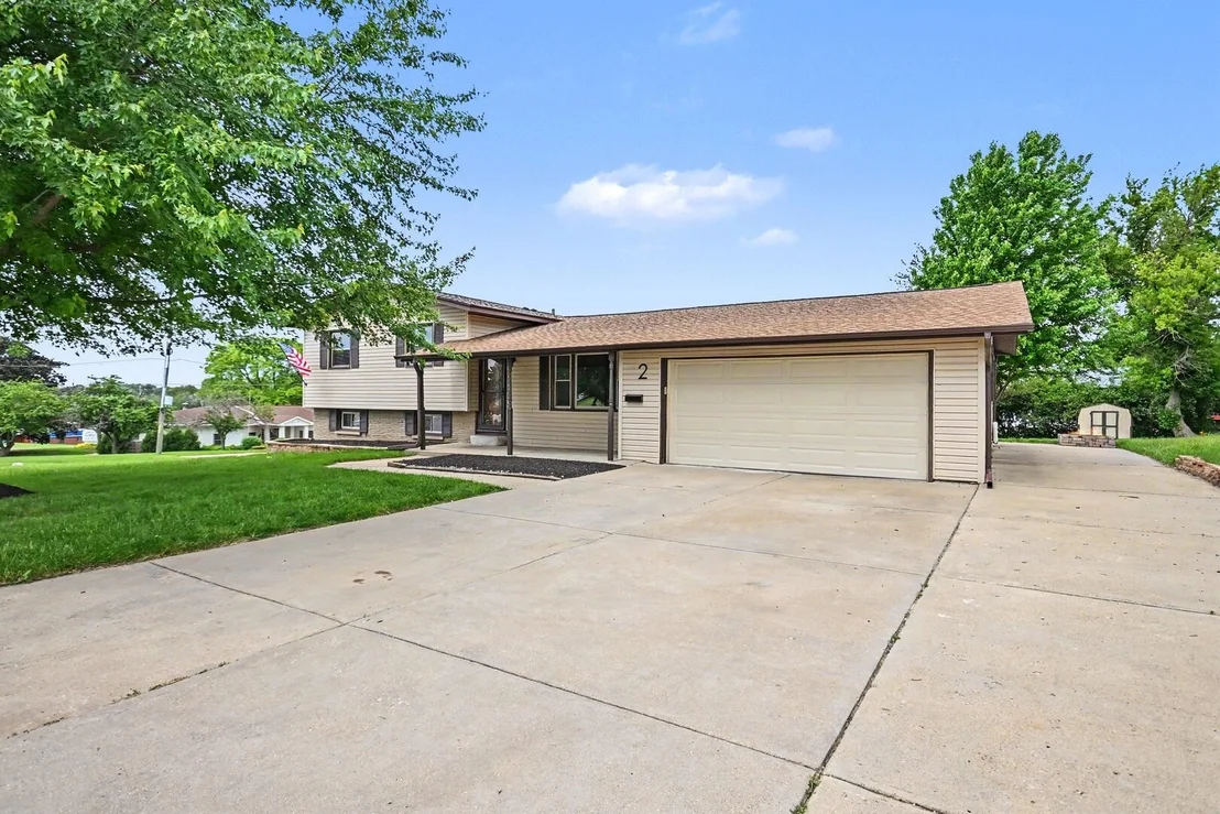 Photo of 2 Briarcliff Road