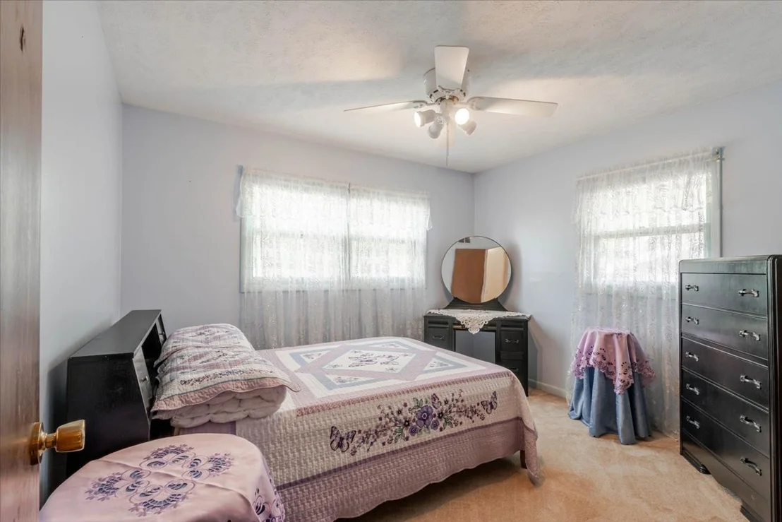 Photo of 122 Camelot Drive