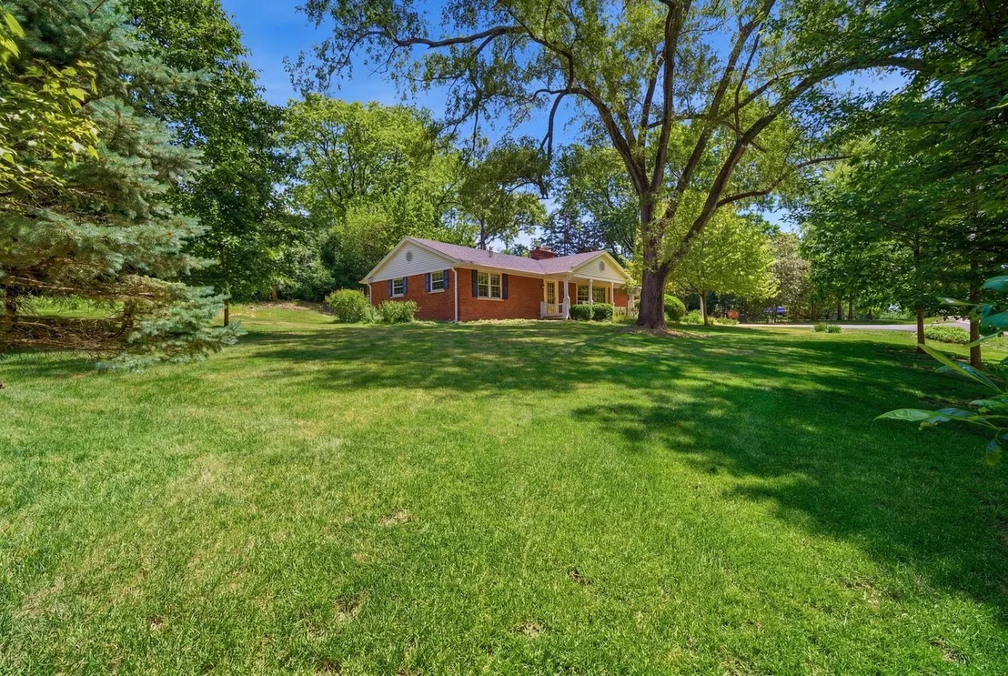 Photo of 237 Beachview Lane