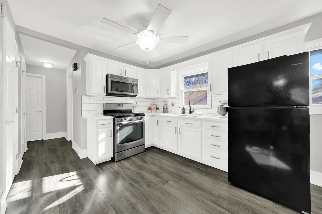 Photo of 19 Mohawk Drive