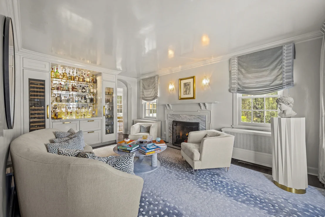 Photo of 85 Sunset Place