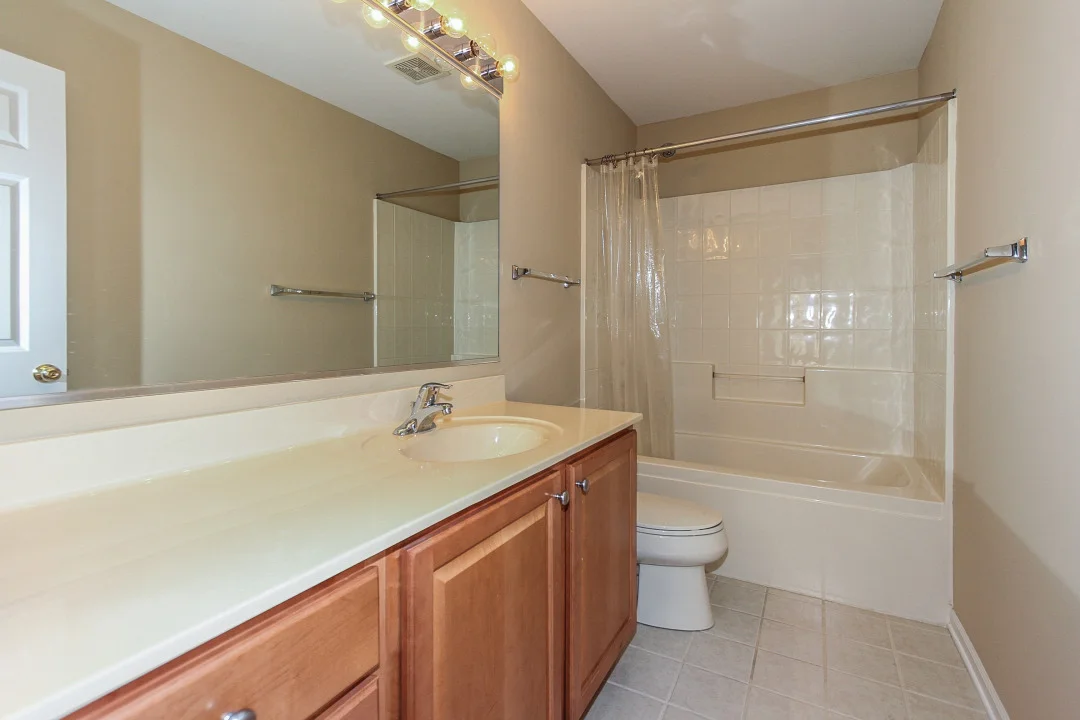Photo of 449 Bay Tree Circle