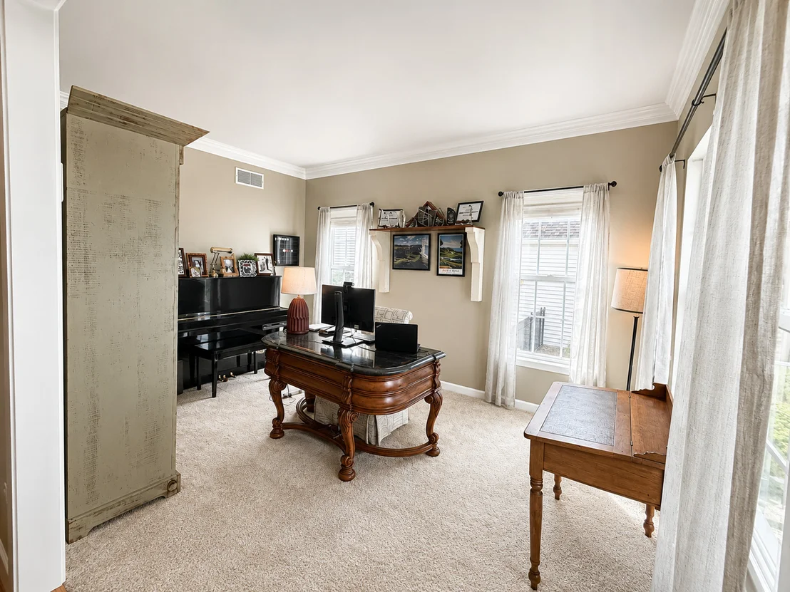 Photo of 635 Independence Avenue