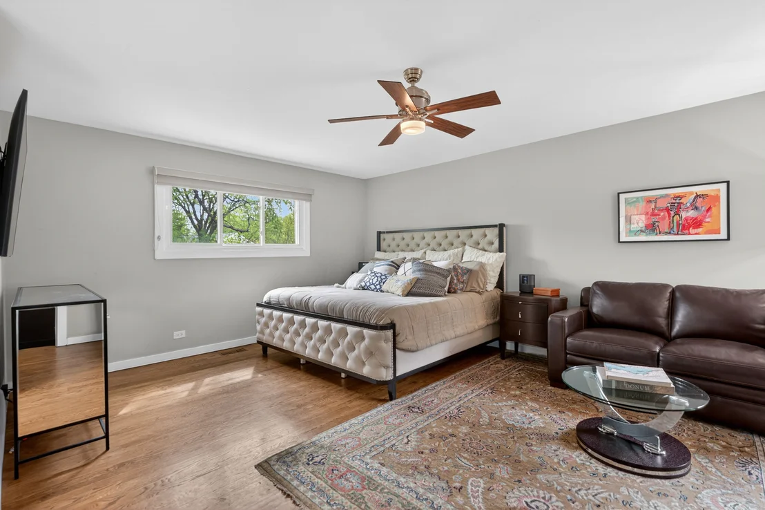 Photo of 923 Park Avenue