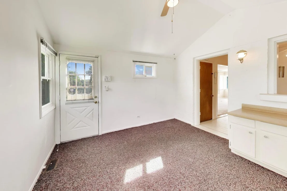 Photo of 7338 Beckwith Road