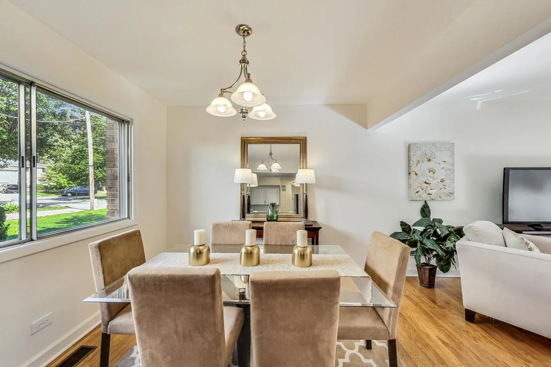 Photo of Unit A at 1216 Pine Street