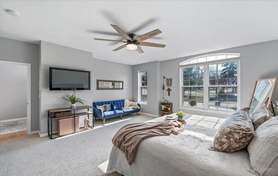 Photo of 924 Viewpointe Drive