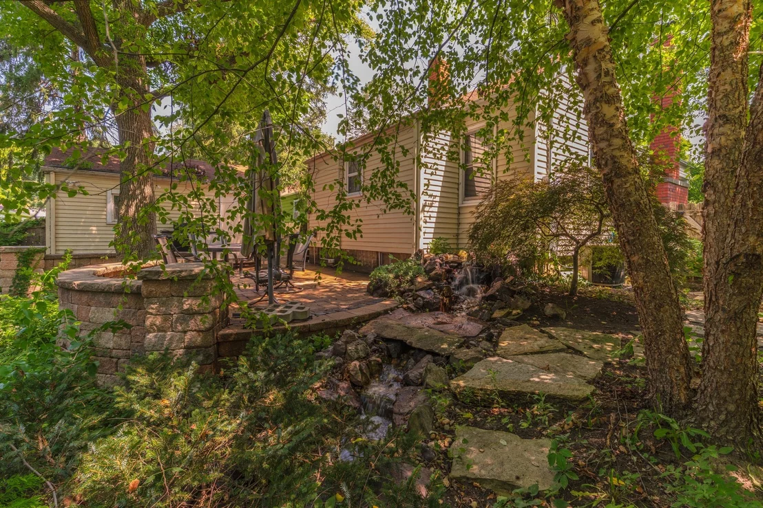 Photo of 821 Normal Avenue