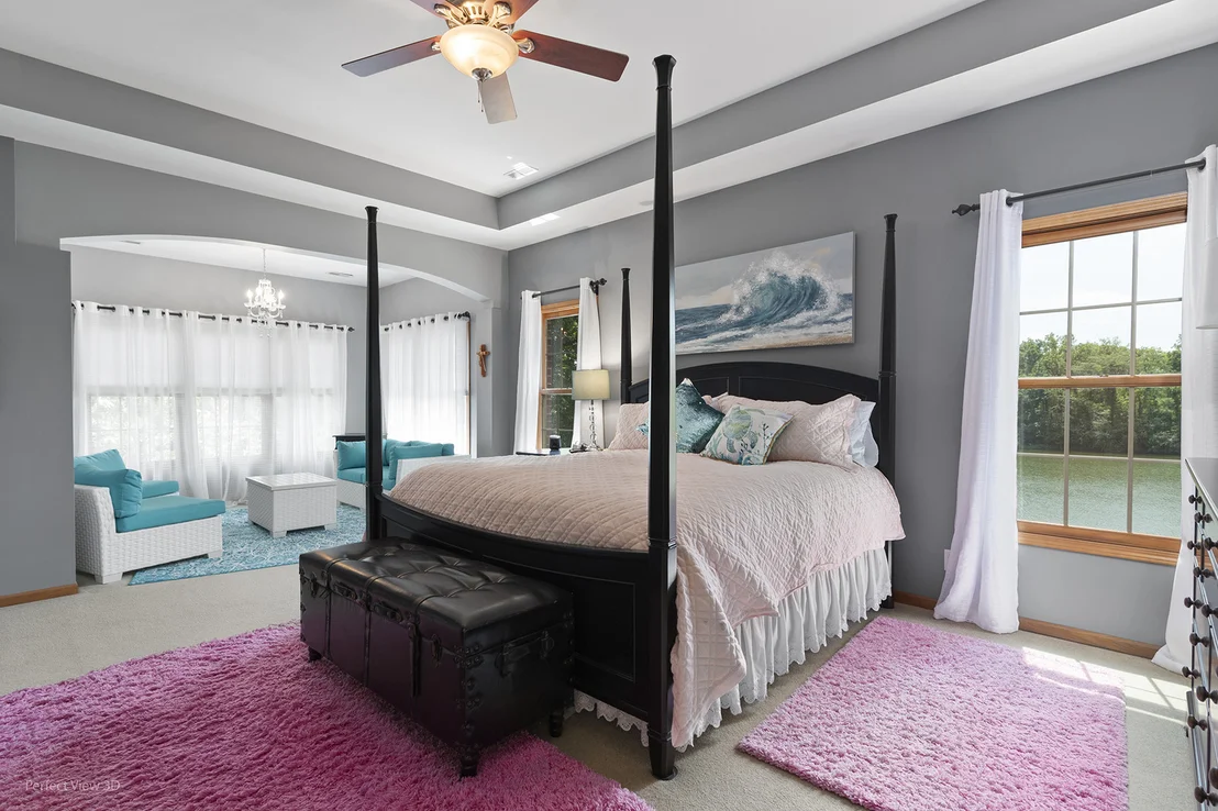 Photo of 413 Edgewater Drive